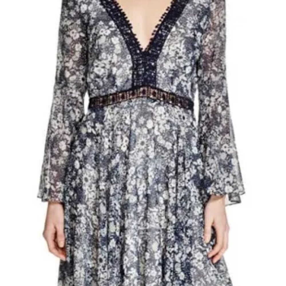 LUCY PARIS  NAVY & WHITE SIZE M EMBROIDERY TRIM BELL SLEEVE FLORAL MINI DRESS